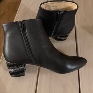 Katy Perry Ankle Boots- TheRich in Nappa Black size 7.5 NWOB